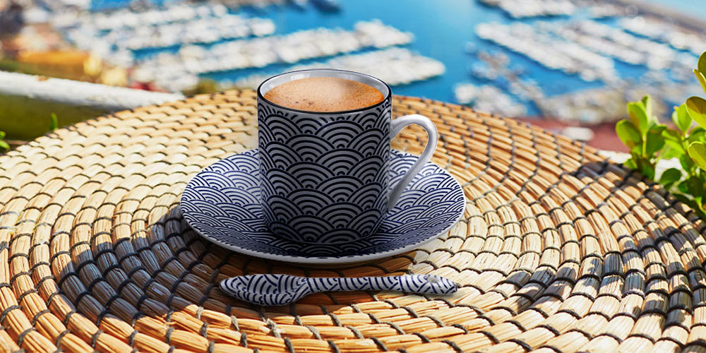 Espresso Set mit Tasse und Untersetzer
