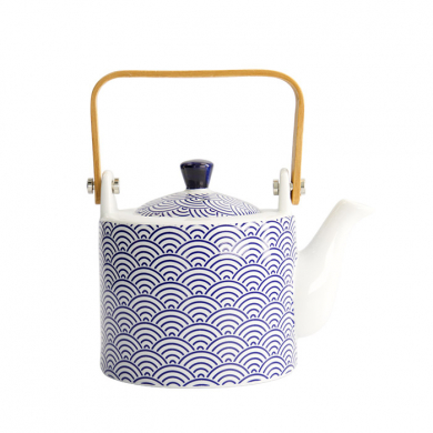 Nippon Blue Teapot at Tokyo Design Studio (picture 7 of 8)