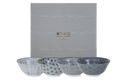 Nippon Black 4 Schalen Set bei Tokyo Design Studio (Bild 1 von 6)