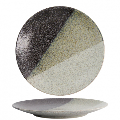 Oboro Yamakage Large round Plate at Tokyo Design Studio (picture 1 of 5)