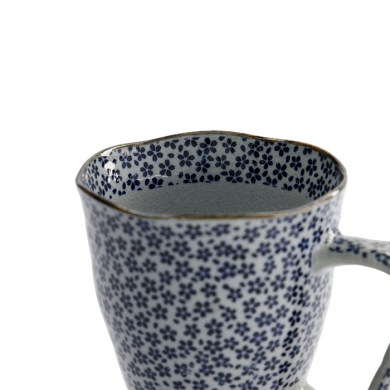 Sakura Tasse bei Tokyo Design Studio (Bild 5 von 6)