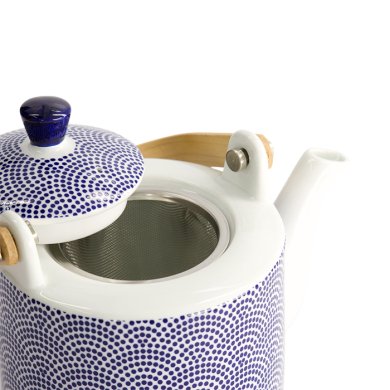 Nippon Blue Teapot at Tokyo Design Studio (picture 4 of 6)