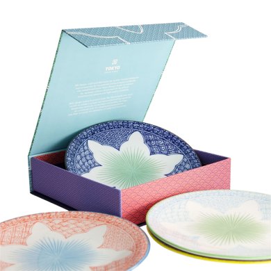 Lily Flower Plate at Tokyo Design Studio (picture 2 of 12)
