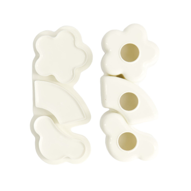 Plastic Sushi Mold at Tokyo Design Studio (picture 3 of 4)