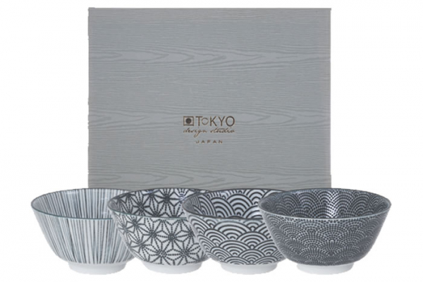 Nippon Black 4 Schalen Set bei Tokyo Design Studio (Bild 1 von 6)