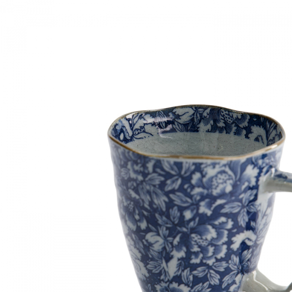 Some Botan Tasse bei Tokyo Design Studio (Bild 5 von 6)