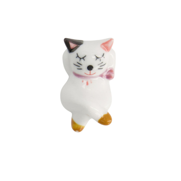 Cat Chopstick Rest at Tokyo Design Studio (picture 3 of 3)