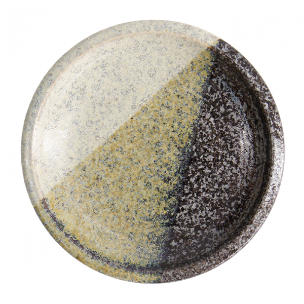 Oboro Yamakage Round Plate at Tokyo Design Studio (picture 3 of 5)