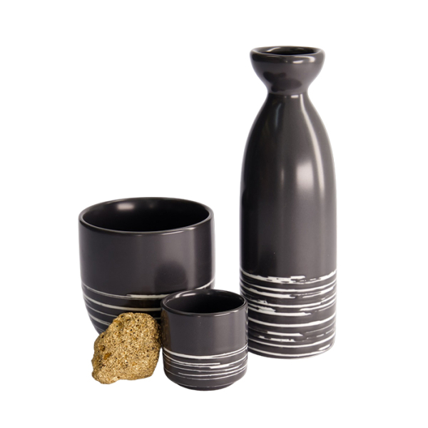 TDS, Sake-Bottle, Black Maru, 17.5cm 180ml, Item No. 7476