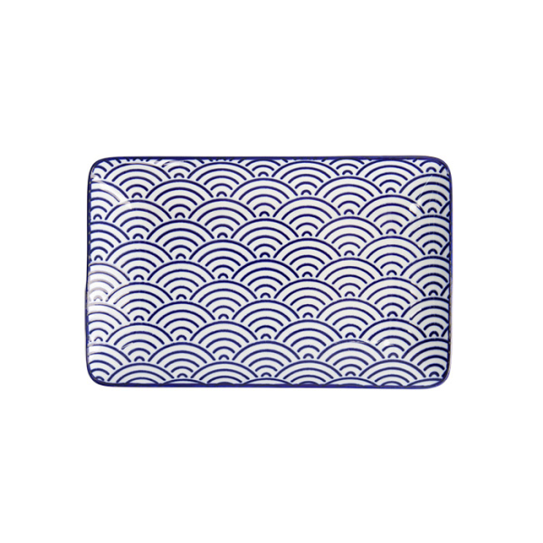 Nippon Blue Sushi Platte bei Tokyo Design Studio (Bild 2 von 6)
