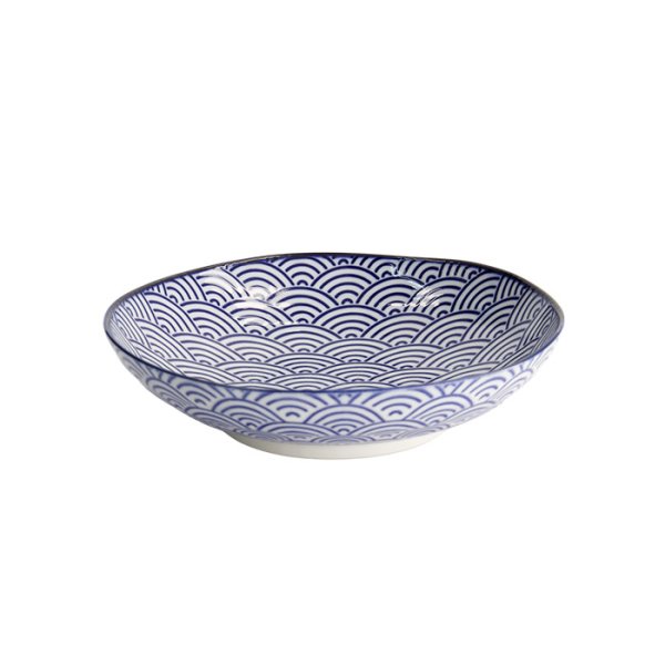Nippon Blue Pasta-Teller bei Tokyo Design Studio (Bild 5 von 6)