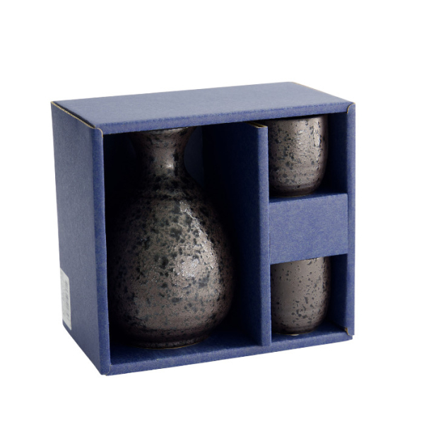 Green Cosmos SakeSet bei Tokyo Design Studio (Bild 4 von 4)