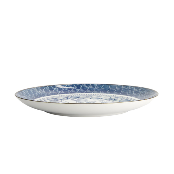 Flora Japonica Plate at Tokyo Design Studio (picture 4 of 6)