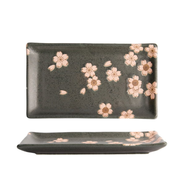 Sakura Black  Plate at Tokyo Design Studio (picture 1 of 5)