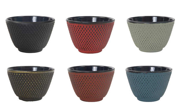 Arare gusseiserne Teetasse bei Tokyo Design Studio (Bild 1 von 6)