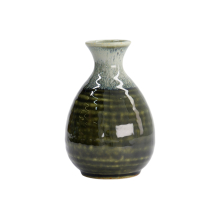 Tajimi Sake Flasche bei Tokyo Design Studio (Bild 3 von 6)