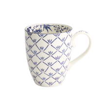 Flora Japonica Tasse bei Tokyo Design Studio (Bild 2 von 6)