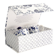 Flora Japonica Milk jug and sugar bowl set at Tokyo Design Studio (picture 2 of 8)