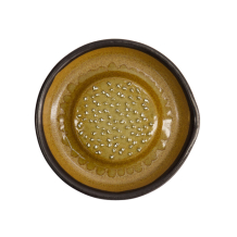 Reibeplatte Motoshige Klein Steingut bei Tokyo Design Studio (Bild 5 von 6)