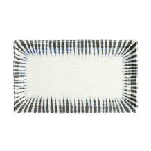 Shin Tokusa Plate at Tokyo Design Studio (picture 3 of 7)