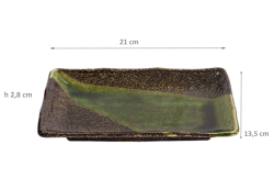 Kuroyuteki Black Plate at Tokyo Design Studio (picture 3 of 3)