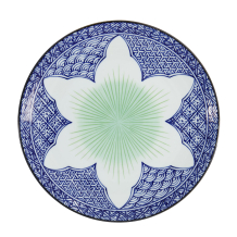 Lily Flower Teller bei Tokyo Design Studio (Bild 3 von 4)