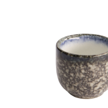 Tajimi Sake Becher bei Tokyo Design Studio (Bild 3 von 5)