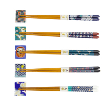 Japan in Holzkiste 5 Essstäbchen Geschenkset bei Tokyo Design Studio (Bild 4 von 6)