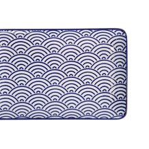 Nippon Blue Sushi Platte bei Tokyo Design Studio (Bild 4 von 6)