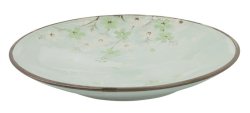 Green Cosmos Plate at Tokyo Design Studio (picture 4 of 5)