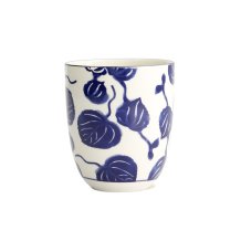 Flora Japonica Teacup at Tokyo Design Studio (picture 2 of 6)