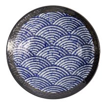 Aisai Seigaiha Teller bei Tokyo Design Studio (Bild 3 von 5)