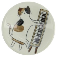 Neko Maruke Teller bei Tokyo Design Studio (Bild 3 von 5)