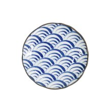 Natsu Nami Plate at Tokyo Design Studio (picture 3 of 6)