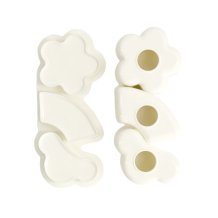 Plastic Sushi Mold at Tokyo Design Studio (picture 3 of 4)